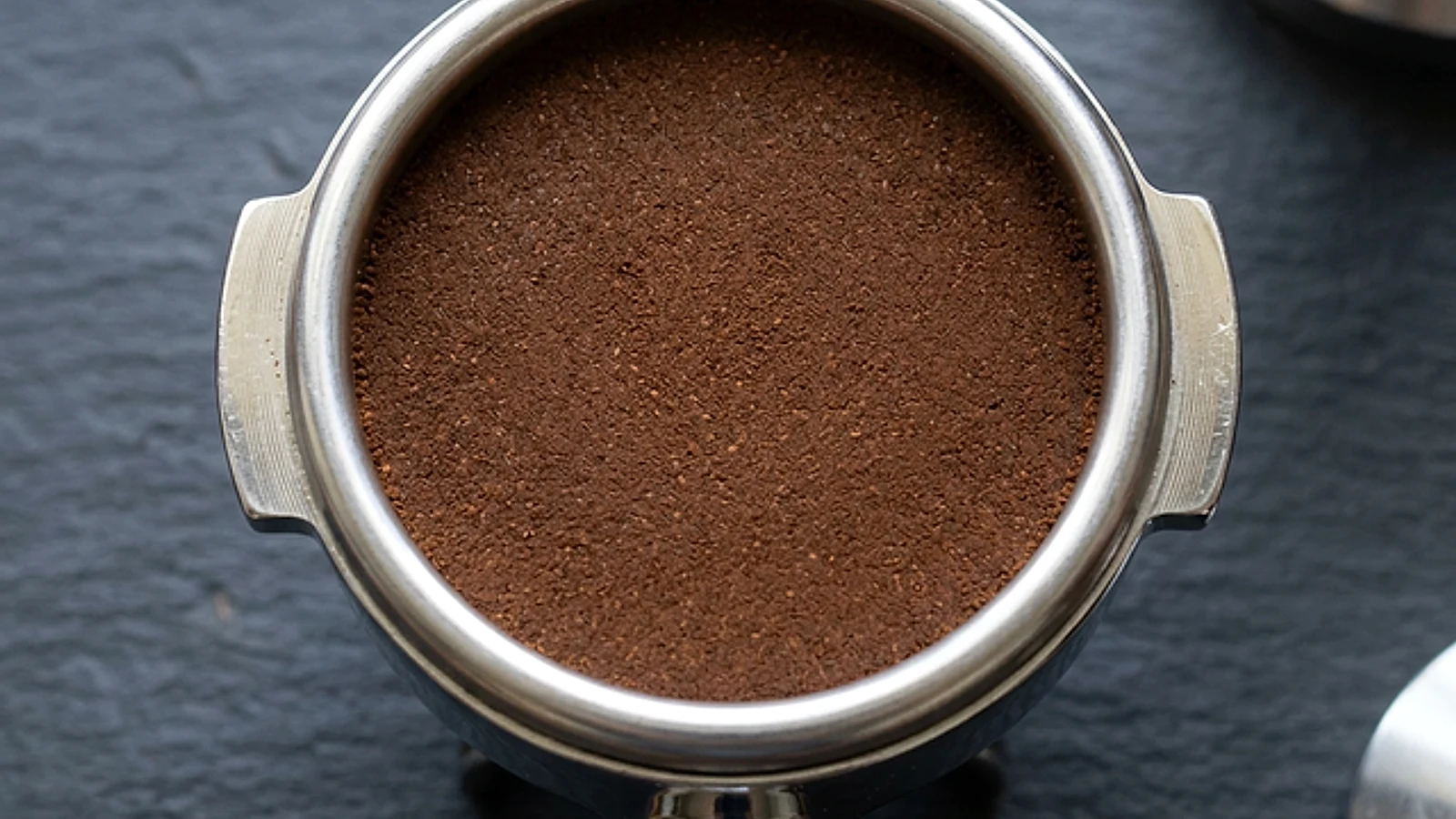 Best Espresso Tamper: Calibrated vs Flat vs Spring-Loaded